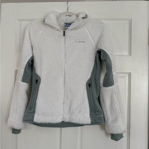 Columbia Women's Cream and Gray Teddy Jacket